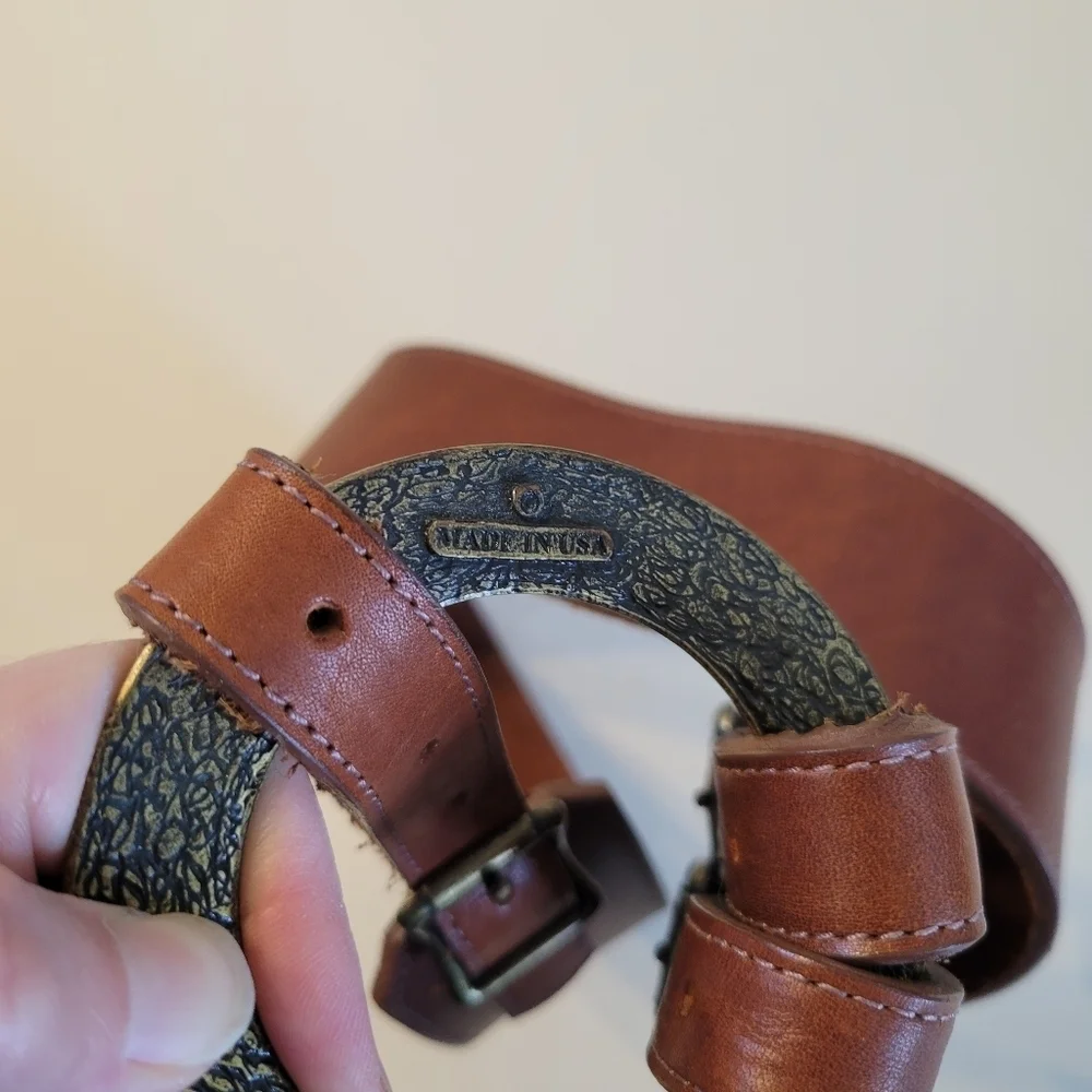 Leatherock Made in USA Hammered Circle Belt Buckle Multi Adjustable Brown M